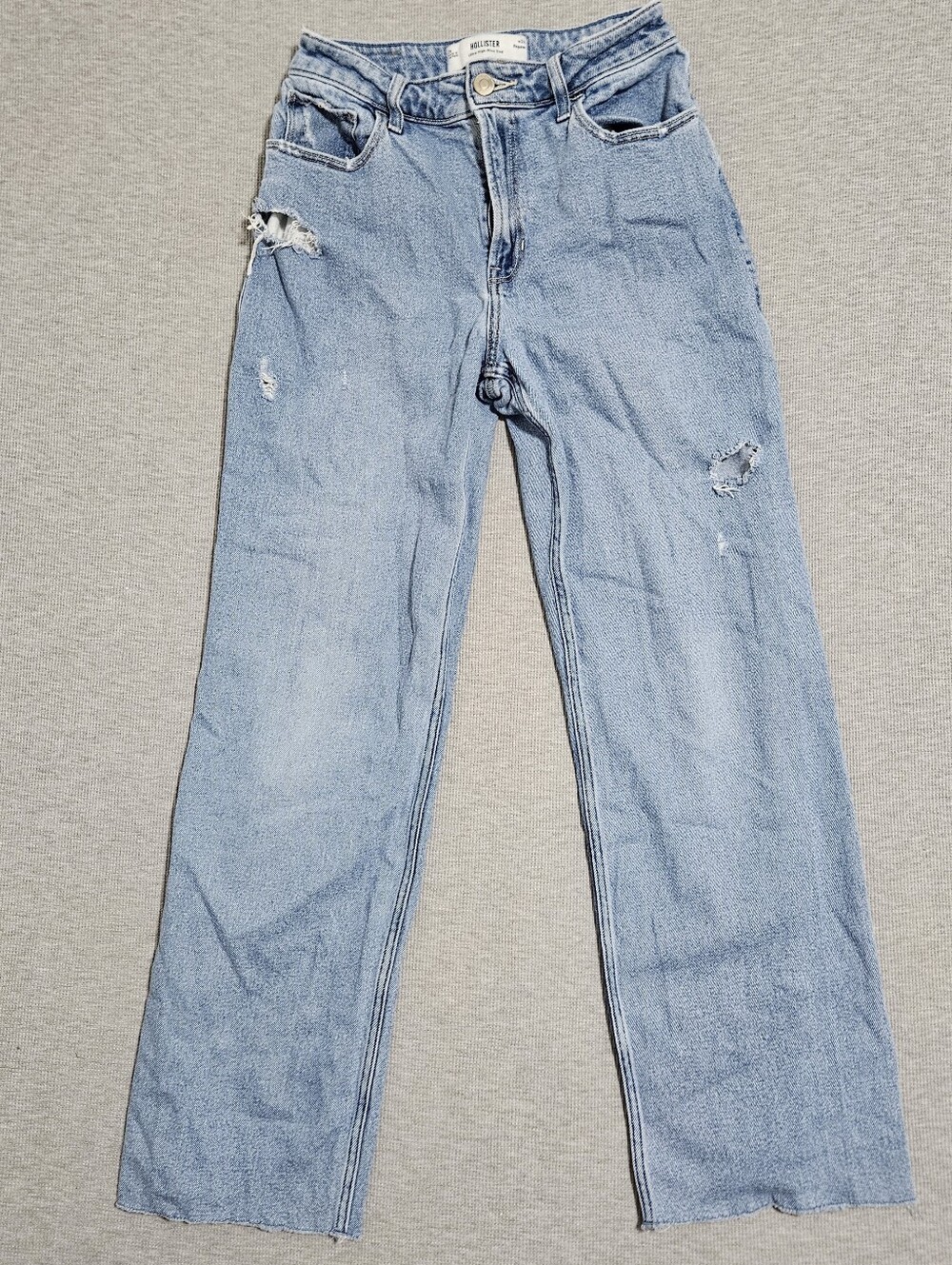 Hollister blue high-rise dad jeans Size 26 denim baggy 90s Distressed